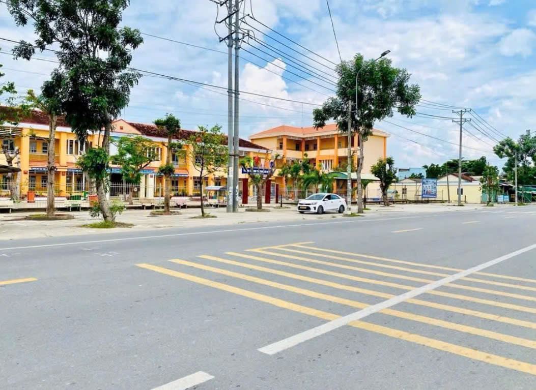 BÁN ĐẤT MT TRẦN VĂN THÔI MỸ LỘC, CẦN GIUỘC SHR CÔNG CHÚNG SANG TÊN NGAY CHỈ 650TR - Ảnh 2