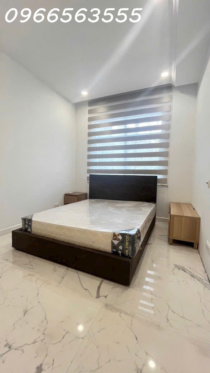 CHO THUÊ BIỆT THƯ LÂU ĐÀI CHATEAU - PHÚ MỸ HƯNG - NHÀ ĐẸP - GIÁ 4000$ - Ảnh 2