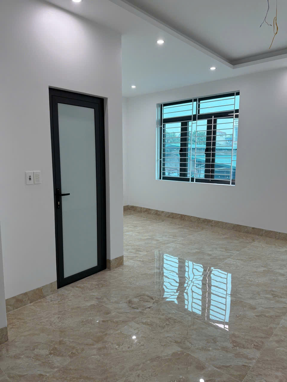 CHÍNH CHỦ CHO THUÊ NHÀ 5 TẦNG MỚI XÂY – CÓ THANG MÁY – MẶT TIỀN 6M - Ảnh 2