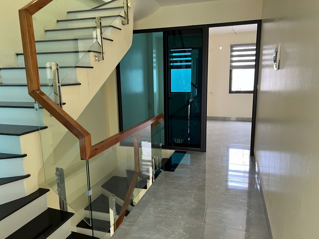 Cho thuê nhà mới tinh nguyên căn LK B32-16 khu dt Singgaden Vsip Phù Chẩn, Từ Sơn, Bắc Ninh - Ảnh 4