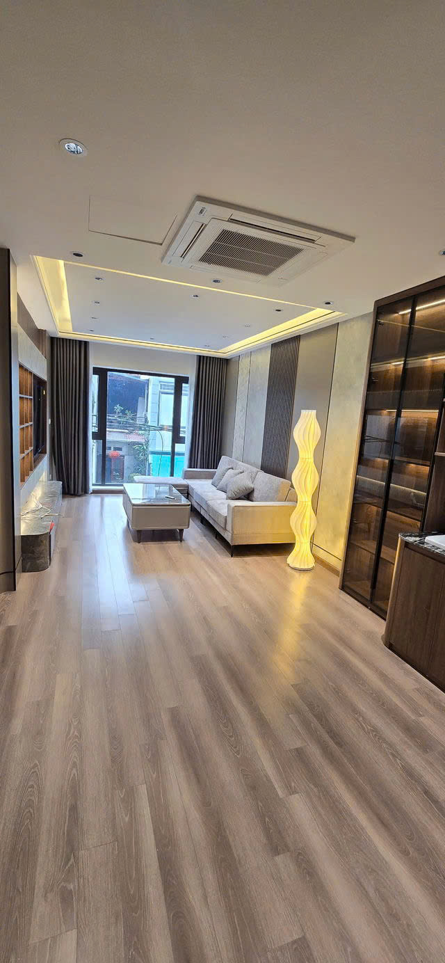 HAO HẬU 7 TẦNG Ô TÔ VÀO NHÀ NGÕ THÔNG KINH DOANH  Ngọc Thụy 35m2,X mặt tiền  3.5m, 11.5 tỷ Long - Ảnh 4