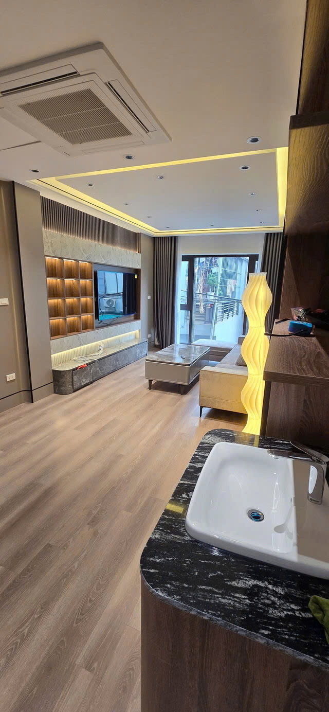 HAO HẬU 7 TẦNG Ô TÔ VÀO NHÀ NGÕ THÔNG KINH DOANH  Ngọc Thụy 35m2,X mặt tiền  3.5m, 11.5 tỷ Long - Ảnh 3