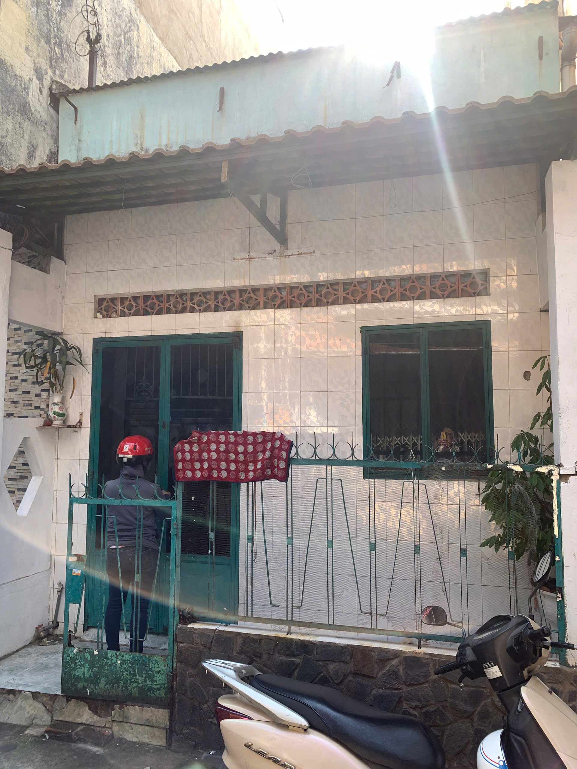 Cơ hội sở hữu Nhà cấp 4 Giá tốt, gần sân bay – sổ riêng – tiện ích đầy đủ - Gò Vấp - Ảnh chính