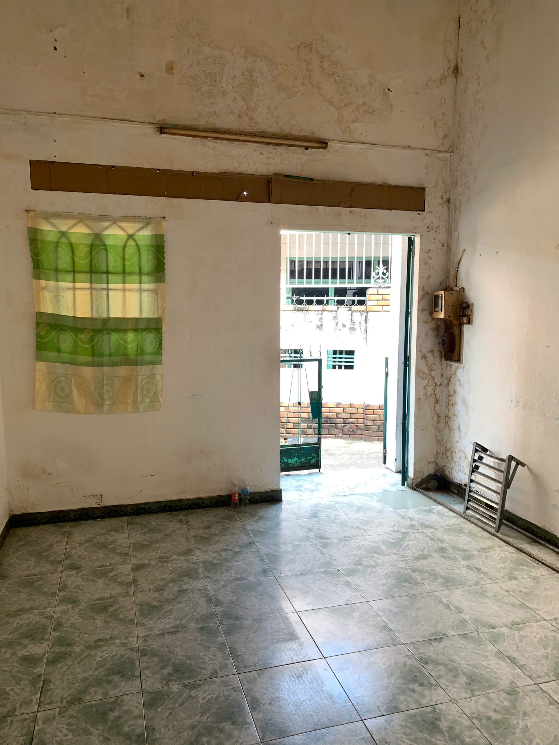 Cơ hội sở hữu Nhà cấp 4 Giá tốt, gần sân bay – sổ riêng – tiện ích đầy đủ - Gò Vấp - Ảnh 1
