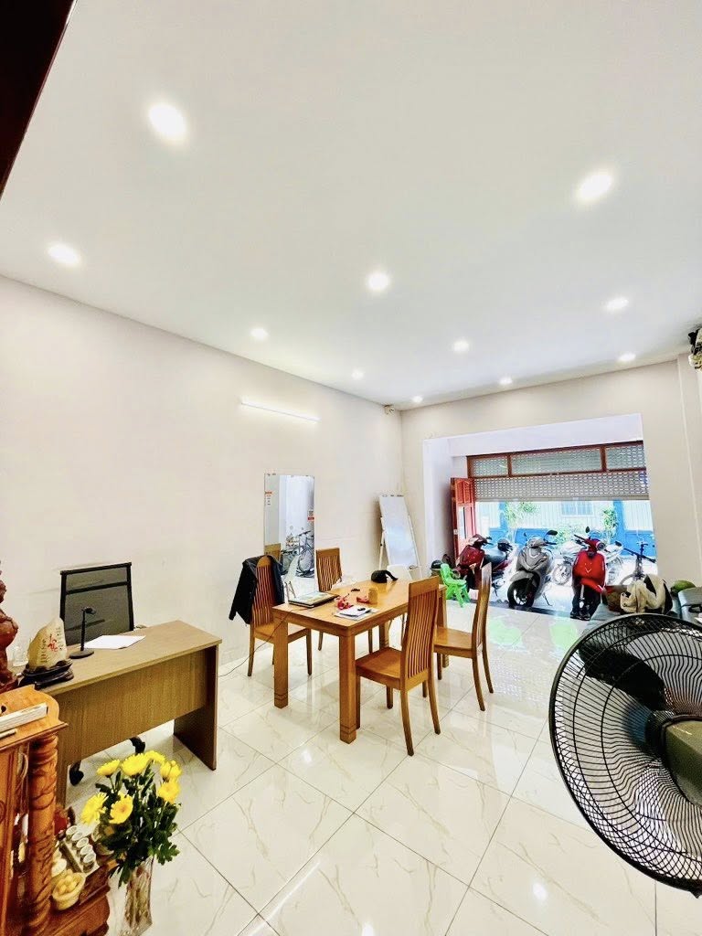 GIÁP TÂN BÌNH - GẦN GA T3 - ĐƯỜNG 8M THÔNG - 82M X4T 4.2❌20 GIÁ 8.X TỶ - Ảnh chính