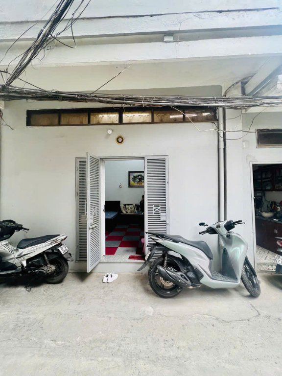 BÁN NHÀ ĐẦU NGÕ VĂN CHƯƠNG – Ô TÔ VÀO TẬN CỬA – GẦN HỒ – GẦN TRƯỜNG HỌC - Ảnh 1