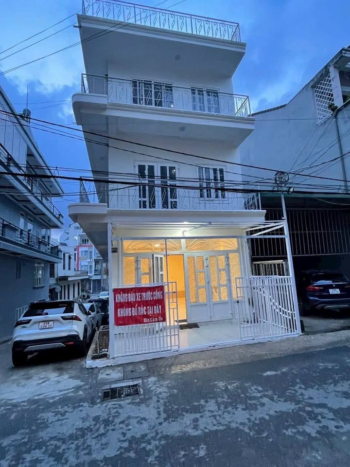 Nhà phố hai Mặt tiền KQH đường Nguyễn Lương Bằng, Phường 2, Đà Lạt - Ảnh chính