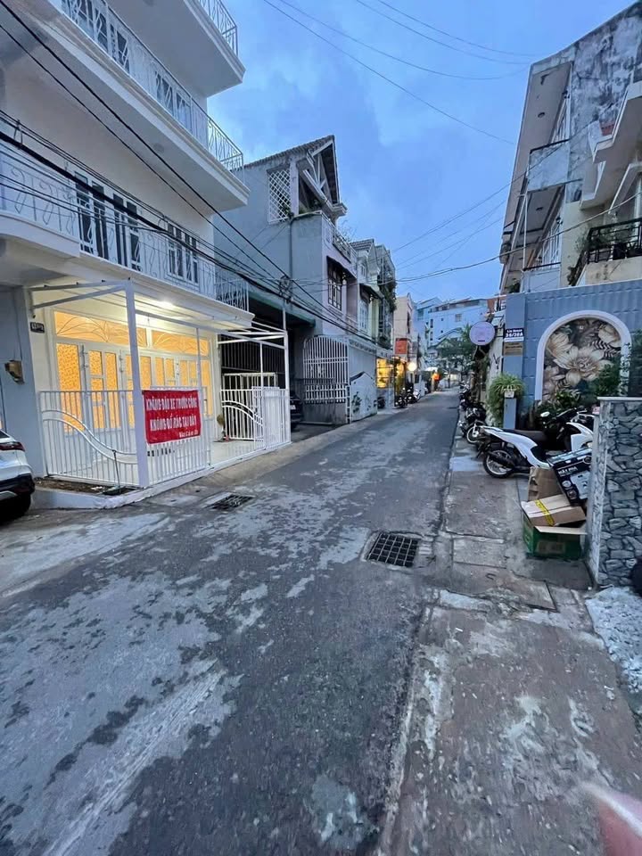 Nhà phố hai Mặt tiền KQH đường Nguyễn Lương Bằng, Phường 2, Đà Lạt - Ảnh 1
