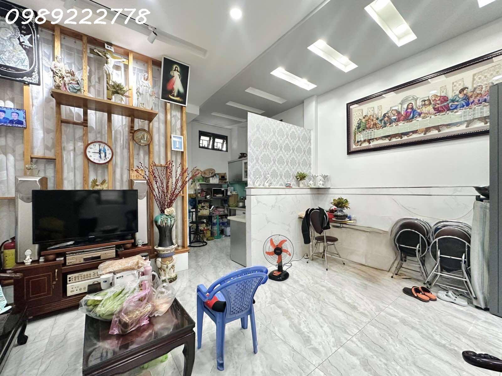 NHIÊU TỨ, P7,- TRỆT, 3 LẦU + ST TRƯỚC - 37M2 (5x7) NỞ HẬU - RẤT GẦN MẶT TIỀN - Ảnh 1