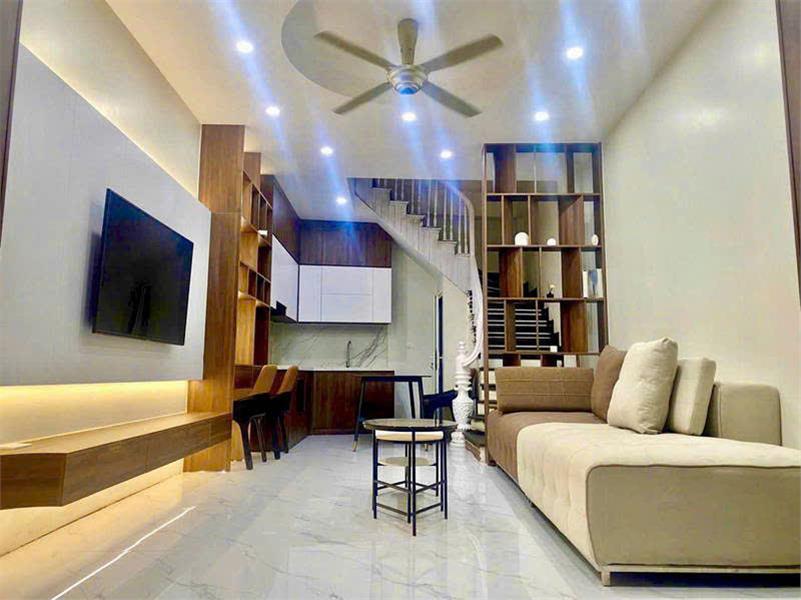 VÍP Lô góc Bà Triệu,Hà Đông,Dt 35m,4 tầng, giá 6 tỷ. Gần Ôtô, kinh doanh - Ảnh 2