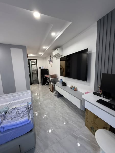 Mặt Tiền Đường Thích Quảng Đức Quận Phú Nhuận Phường 5. - Ảnh chính