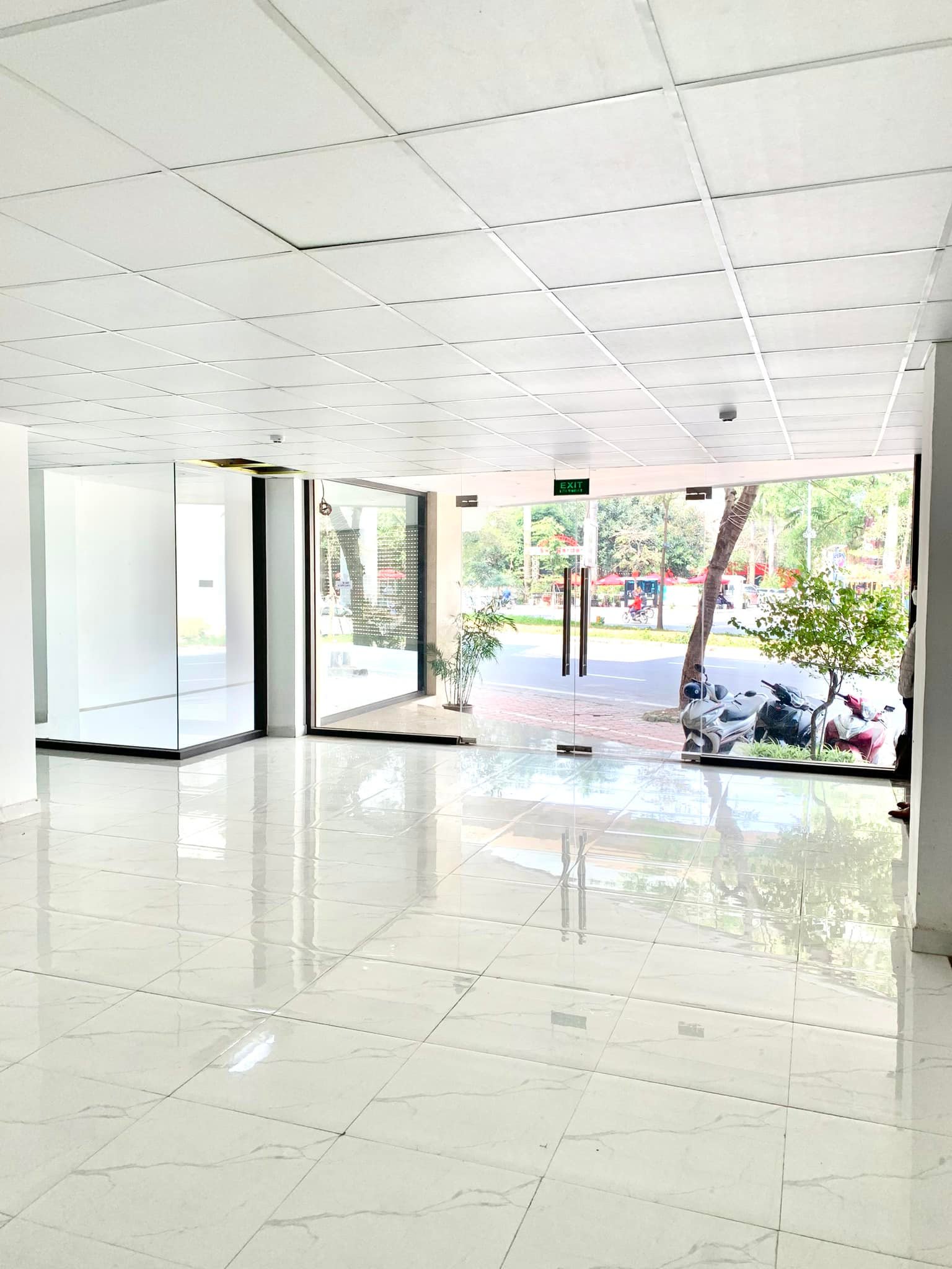 Bán nhà mặt phố Trần Nhân Tông, 140m2, 10 tầng 2 hầm, mặt tiền 7.2m, 159 tỷ, vỉa hè rộng, KD đỉnh - Ảnh 1