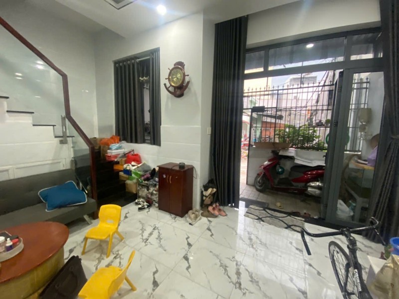Bán nhà 74m2, 4PN, 3WC, Nguyễn Duy Trinh, Q.2, 6.15 tỷ, sổ hồng - Ảnh chính