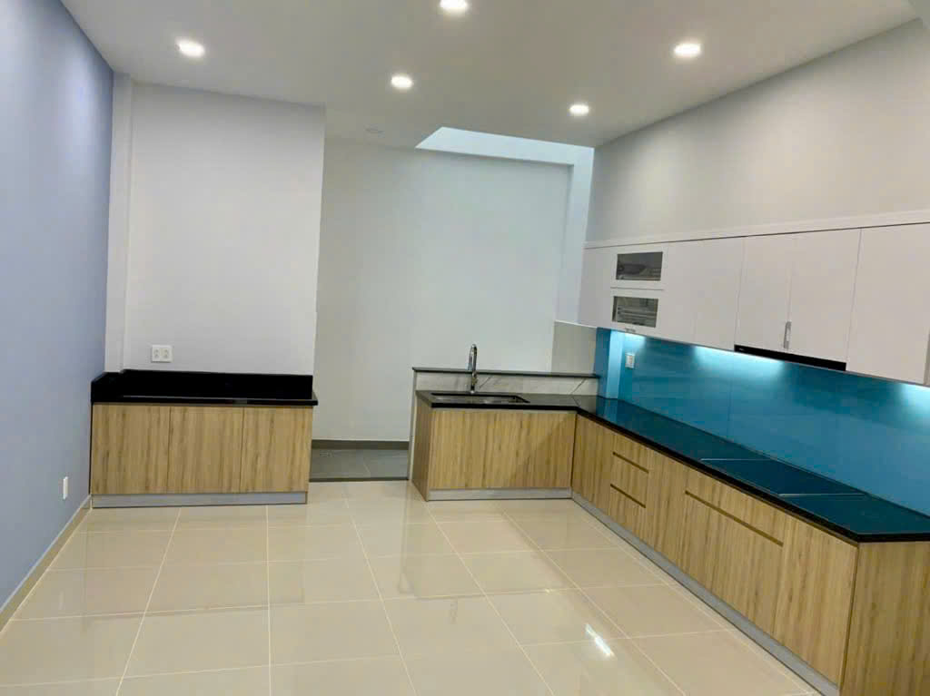 🚨 BÁN NHÀ 2 TẦNG LẦU – NGAY ĐƯỜNG TRẦN HƯNG ĐẠO – DĨ AN. - Ảnh 4