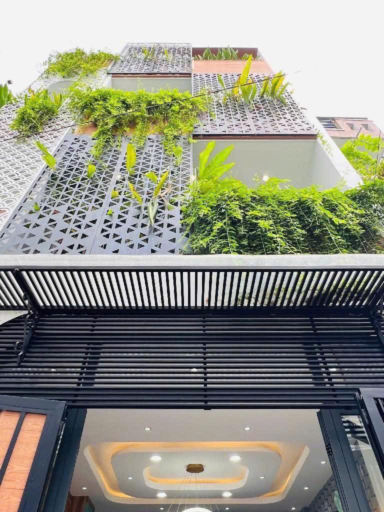 --Bán nhà hẻm 730 Lạc Long Quân, phường 9, Tân Bình; (4*10) - 6,3 tỷ - Ảnh chính