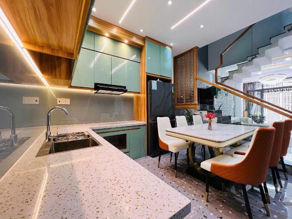 --Bán nhà hẻm 730 Lạc Long Quân, phường 9, Tân Bình; (4*10) - 6,3 tỷ - Ảnh 2