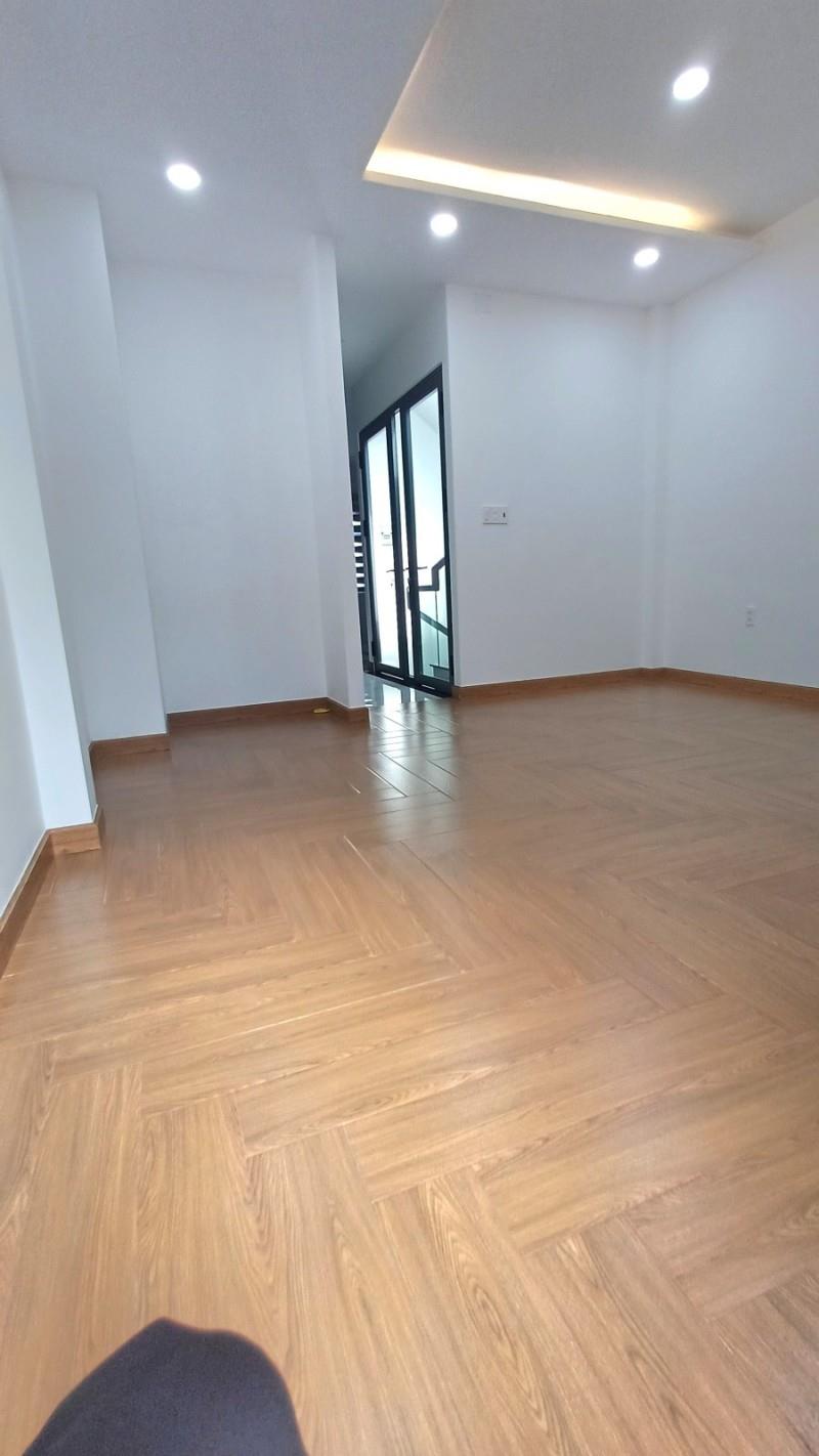 **Bán nhà HXH Hoàng Văn Thụ** phường 4, Tân Bình; (4,5*20) 4 lầu hơn 14 tỷ - Ảnh 2