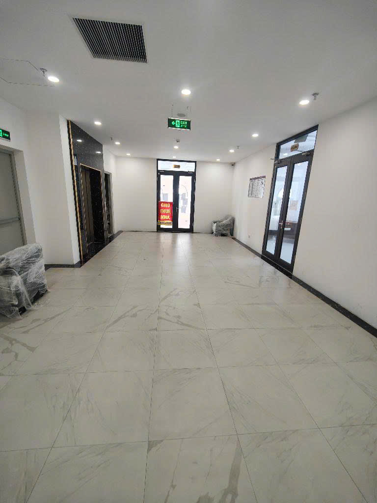 Bán  Trần Hữu Rực, Vị trí vàng, giá tốt, 43m2, chỉ chỉnh 2tỷ - Ảnh 1