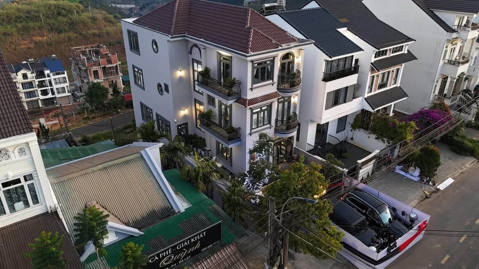 Bán căn Villa cao cấp mặt tiền An Sơn- P4- TP Đà Lạt - Ảnh 1