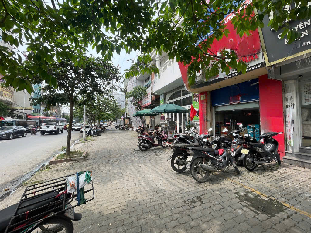 Bán Nhà Mặt Phố Minh Khai 55m 5 Tầng Vỉa Hè Đá Bóng Quy Hoạch Ổn Định - Ảnh 1