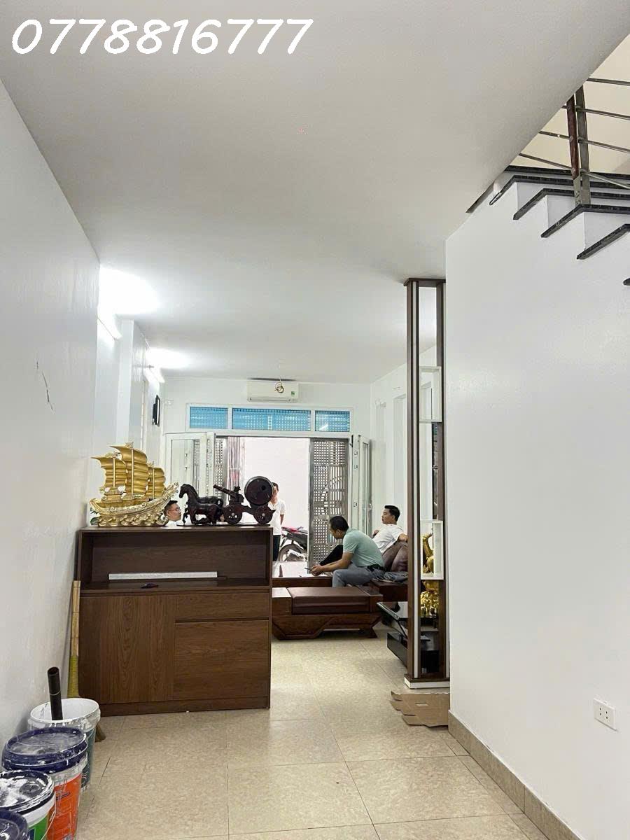 Chính chủ cần bán gấp nhà Mỹ Đình, dân xây tâm huyết,  41m2 - 4t - mt 4m - nhỉnh 8  tỷ - Ảnh 2