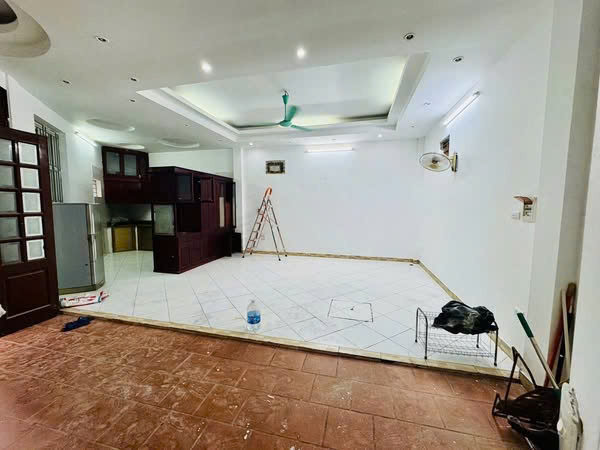 "SIÊU HOT" - CHÍNH CHỦ CHO Thuê nguyên căn 4 tầng Xa La - Giá "mềm" chỉ 12 triệu - Ảnh 2
