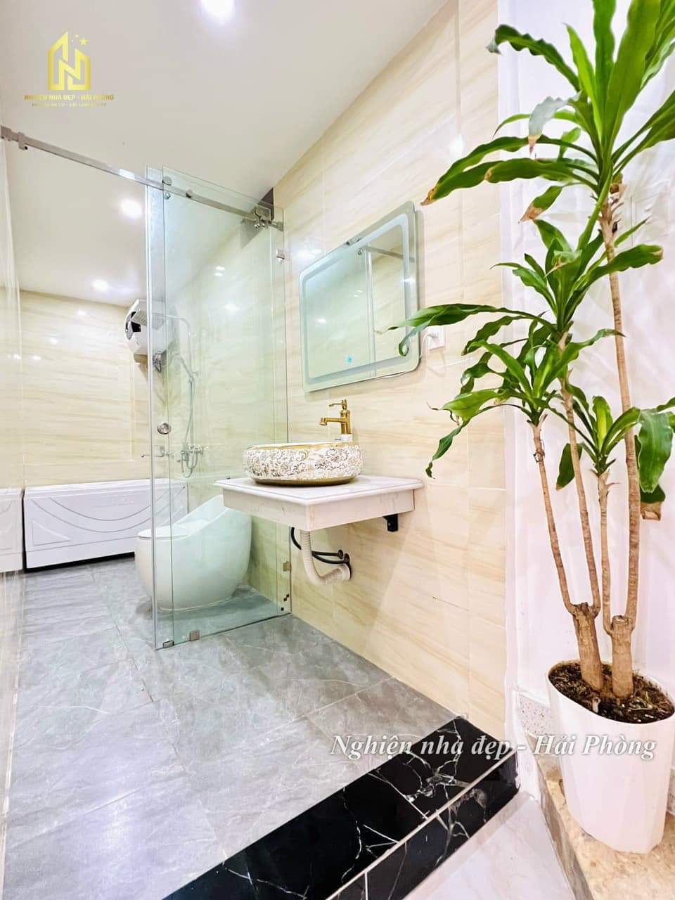 Nhà Chợ Hàng Cũ vị trí cực nông, 48m 3 tầng, sân cổng riêng, Giá 3.45 tỉ - Ảnh 3