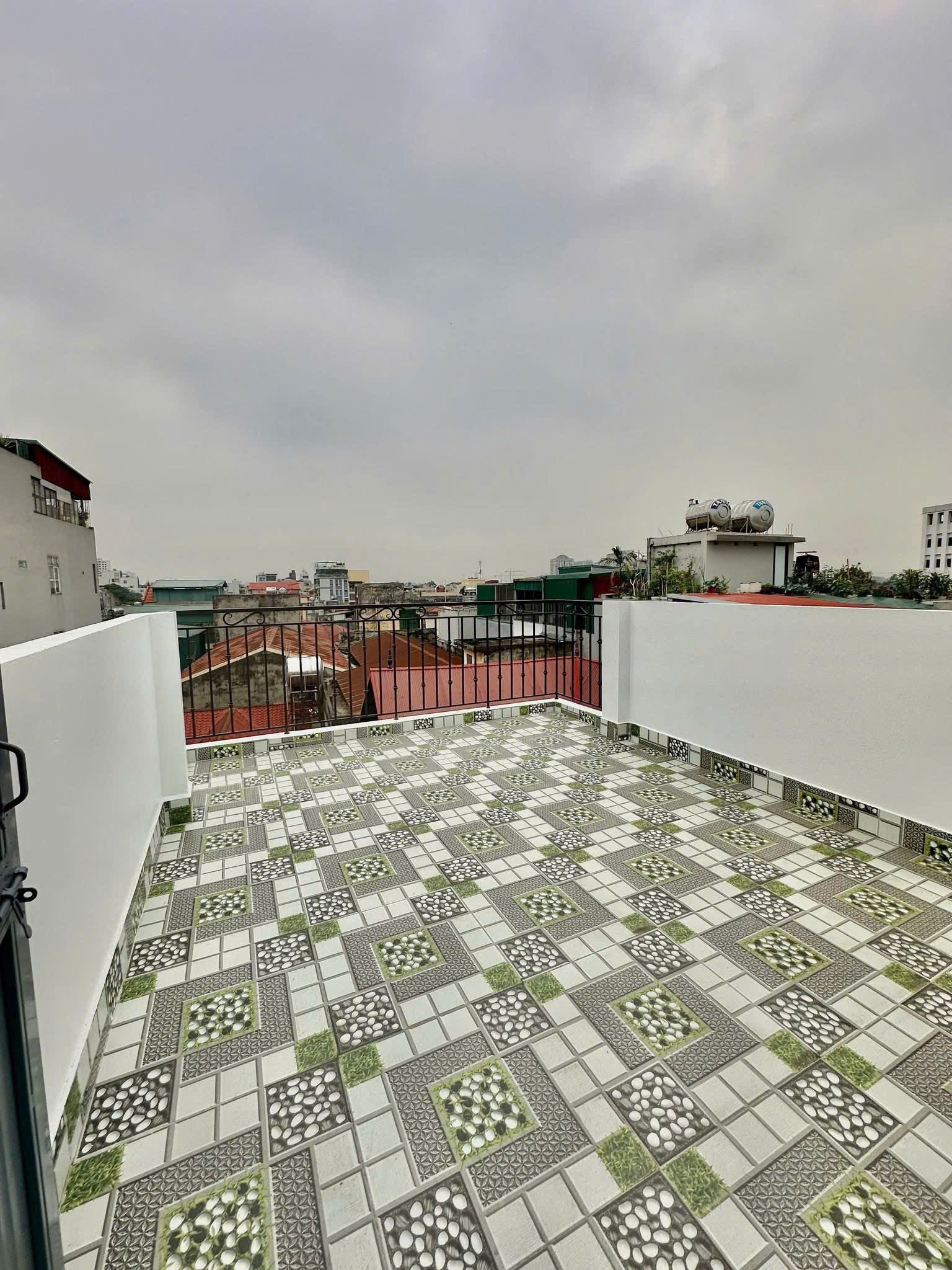 NHÀ VỊ TRÍ CỰC ĐẸP SÁT NGAY XUÂN LA-TÂY HỒ. 50M2 X 6 TẦNG, SỔ ĐỎ, 14.8 TỶ. LH:0979192933. - Ảnh 5