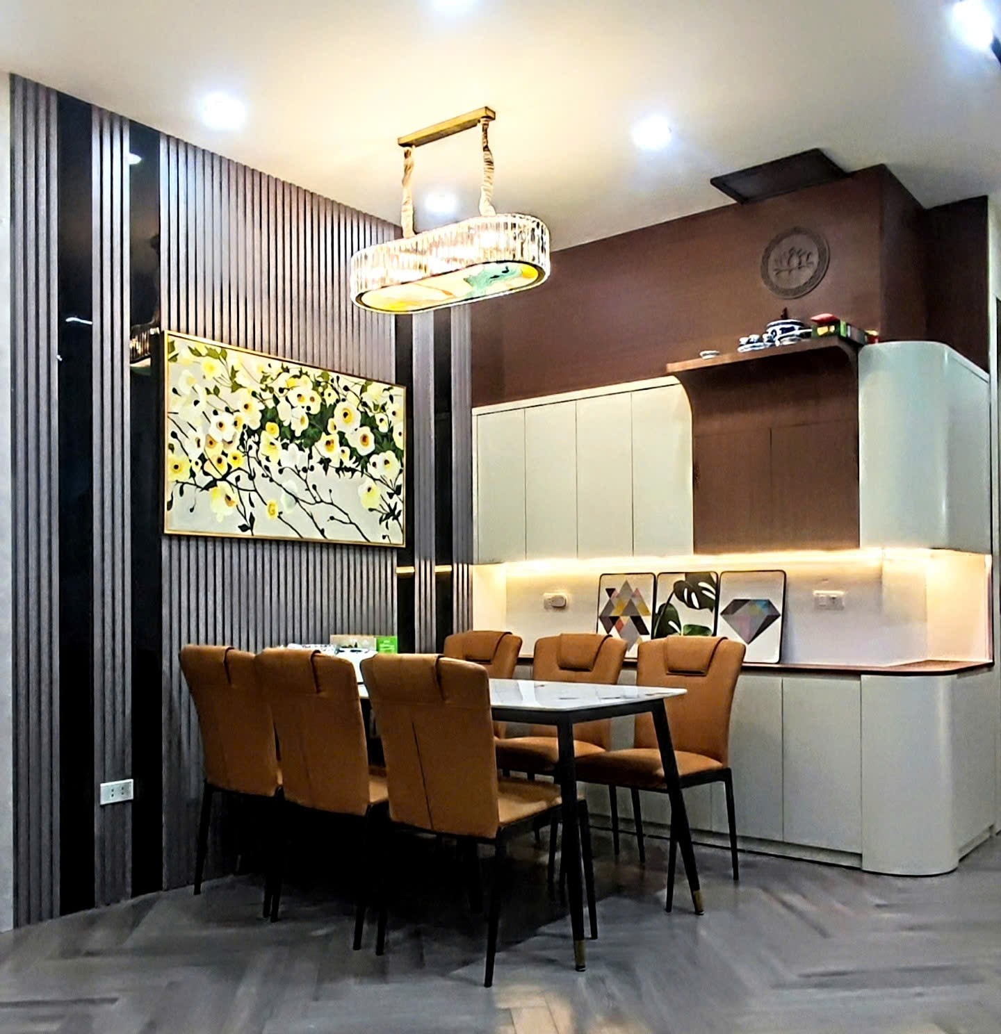 Bán căn góc tòa 96 Định Công, nhà đẹp, full nội thất xịn, 122m, 4 ngủ, 6.5 tỷ - Ảnh 2