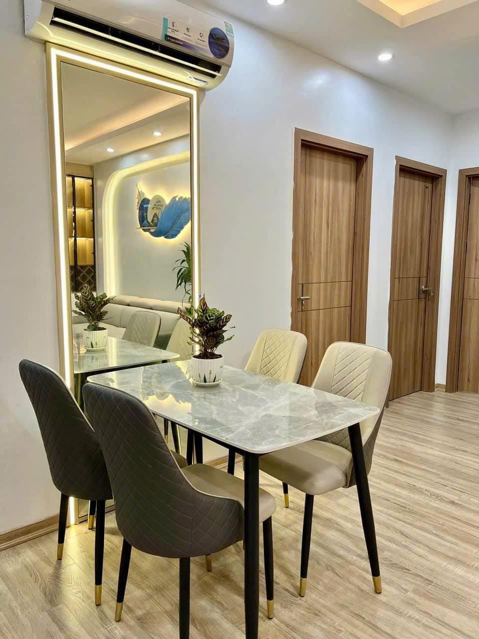 Bán căn góc tòa Nơ 5 Pháp Vân, nhà đẹp, full nt mới, 83m, 3 ngủ, 4.18 tỷ - Ảnh 1