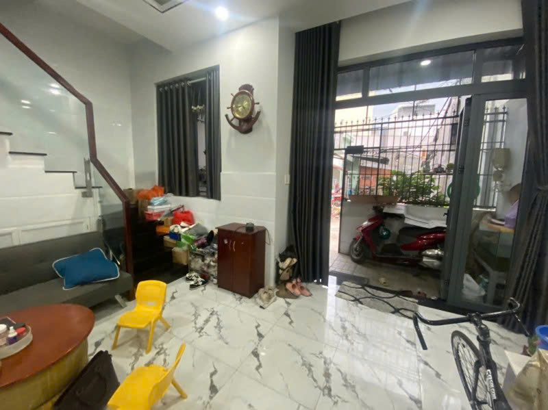 Bán nhà 74m2, 4PN, 3WC, Nguyễn Duy Trinh, Q.2, 6.15 tỷ, sổ hồng - Ảnh chính