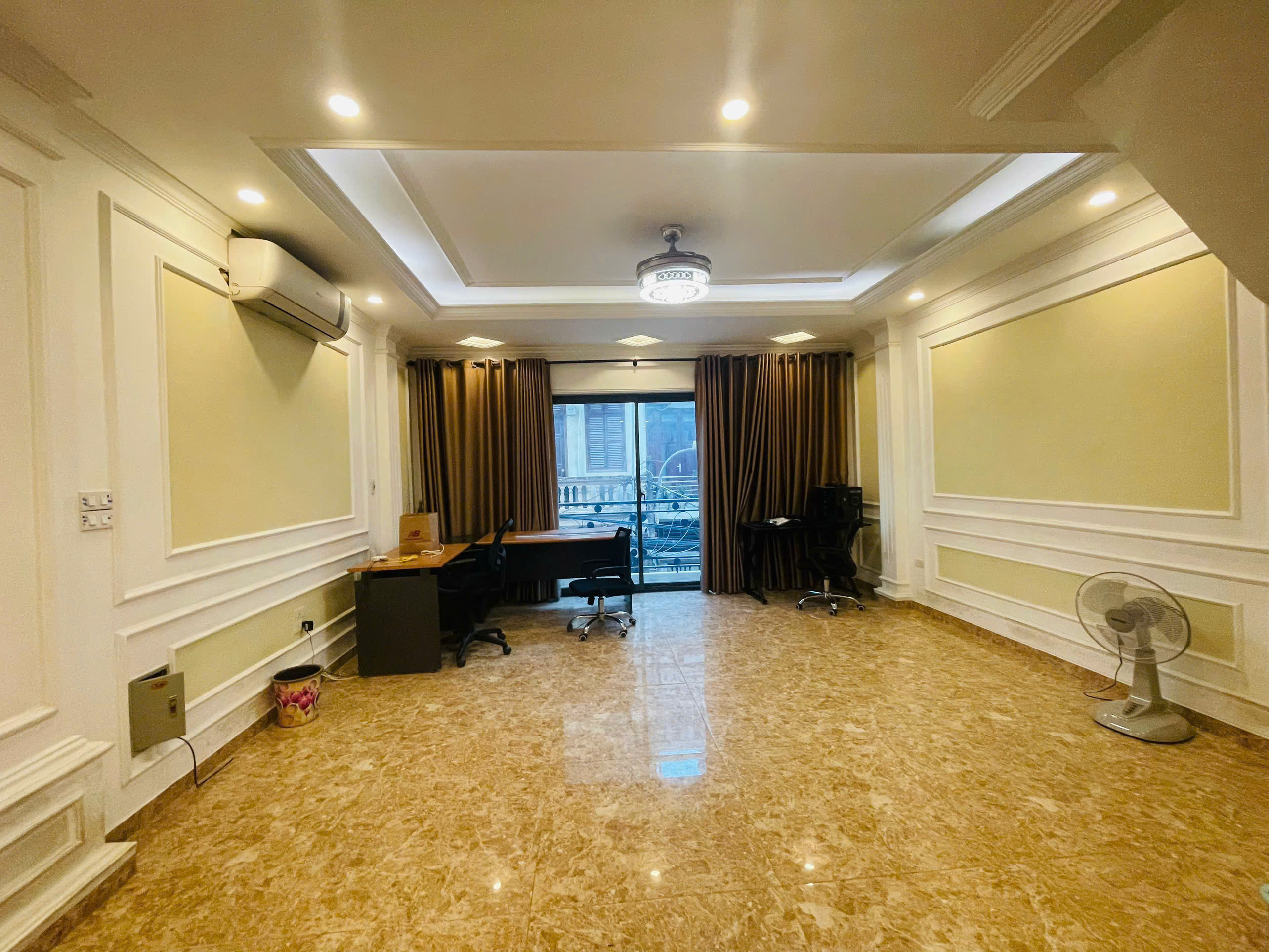 BÁN ĐẤT TẶNG NHÀ 2 TẦNG TẠI NGÕ 297 ĐỘI CẤN BA ĐÌNH 22M2 LÔ GÓC ĐẸP CÓ 102 CHỈ 4,55 TỶ - Ảnh 1