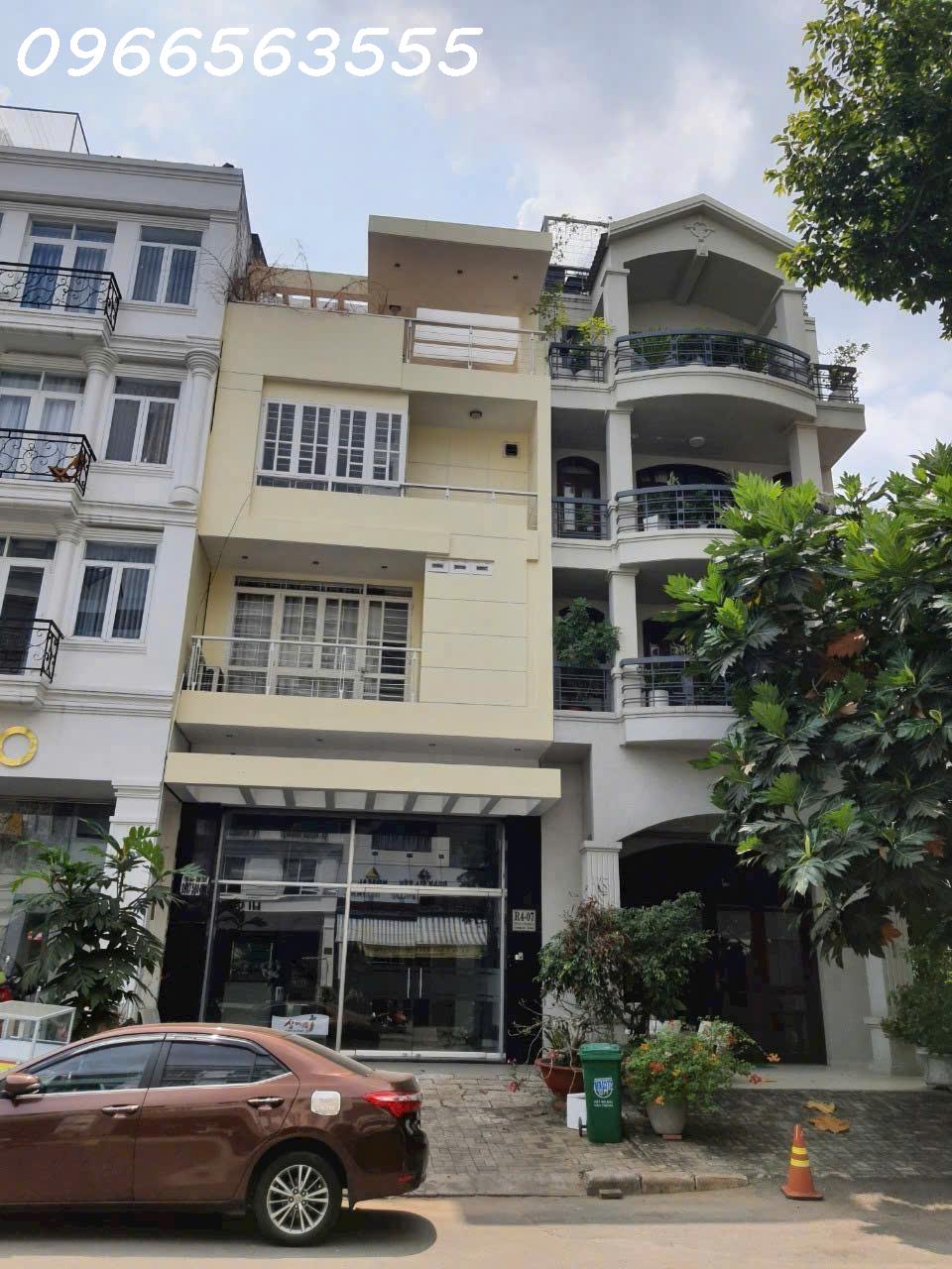 Cho thuê nhà phố hưng gia - phú mỹ Hưng - đường lớn - giá 60tr/th - Ảnh chính