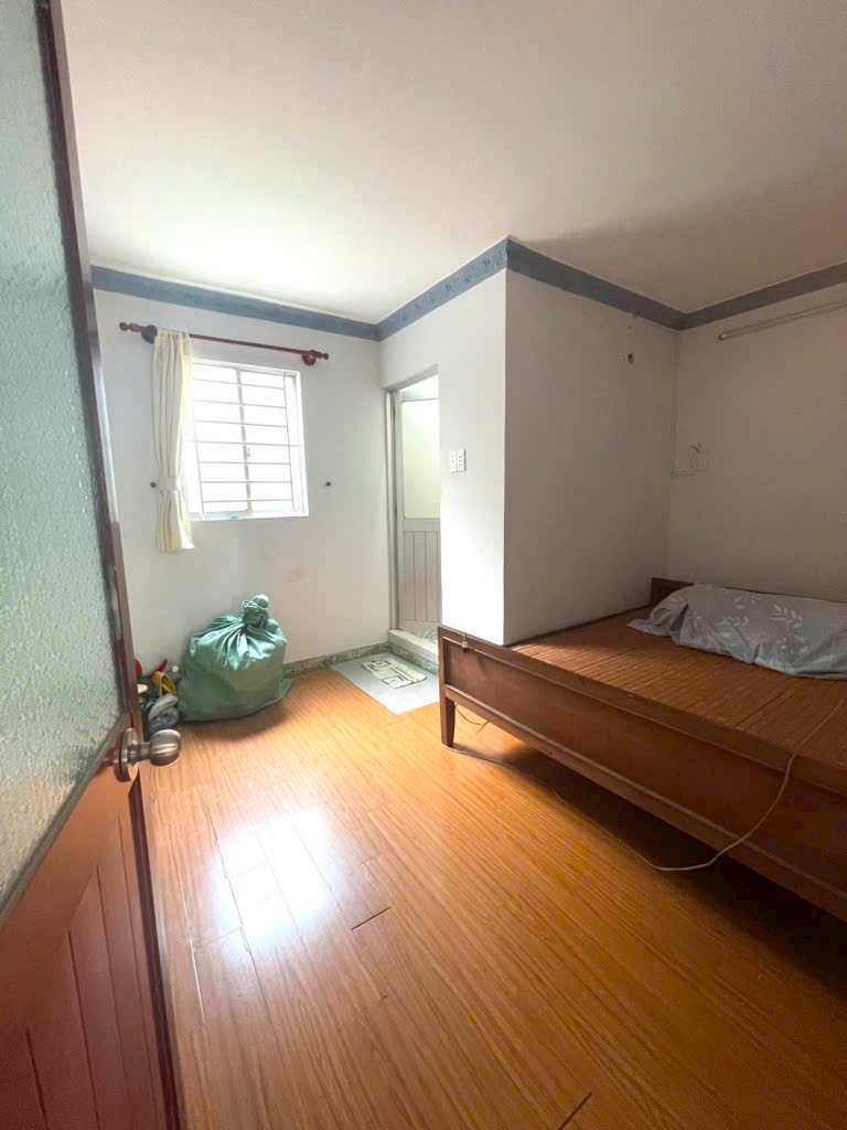 NHÀ ĐẸP GV - GIÁP NGÃ 4 QUANG TRUNG & PHAN HUY ÍCH - HXH SÁT NHÀ - 2 MT TRƯỚC SAU - 40M² - 3 TẦNG HƠN 4 TỶ - Ảnh 5