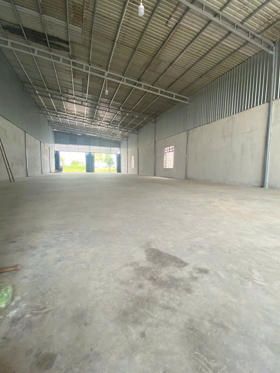 CHÍNH CHỦ CHO THUÊ MẶT BẰNG Ở ĐƯỜNG ĐỨC THUẬN ẤP RỪNG SẾN- XÃ MỸ HẠNH BẮC -H. ĐỨC HÒA- T. LONG AN - Ảnh 2