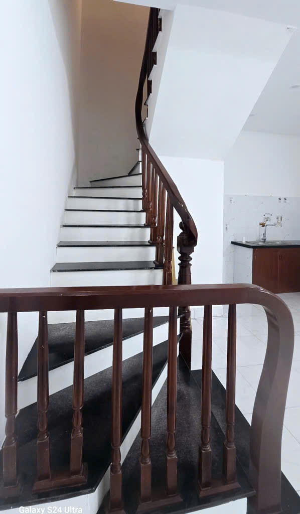 Bán Nhà Tam Trinh Xây Mới 2 Tầng 2 Phòng Ngủ Giá 2.68 Tỷ Nhà Chưa Sổ - Ảnh 3