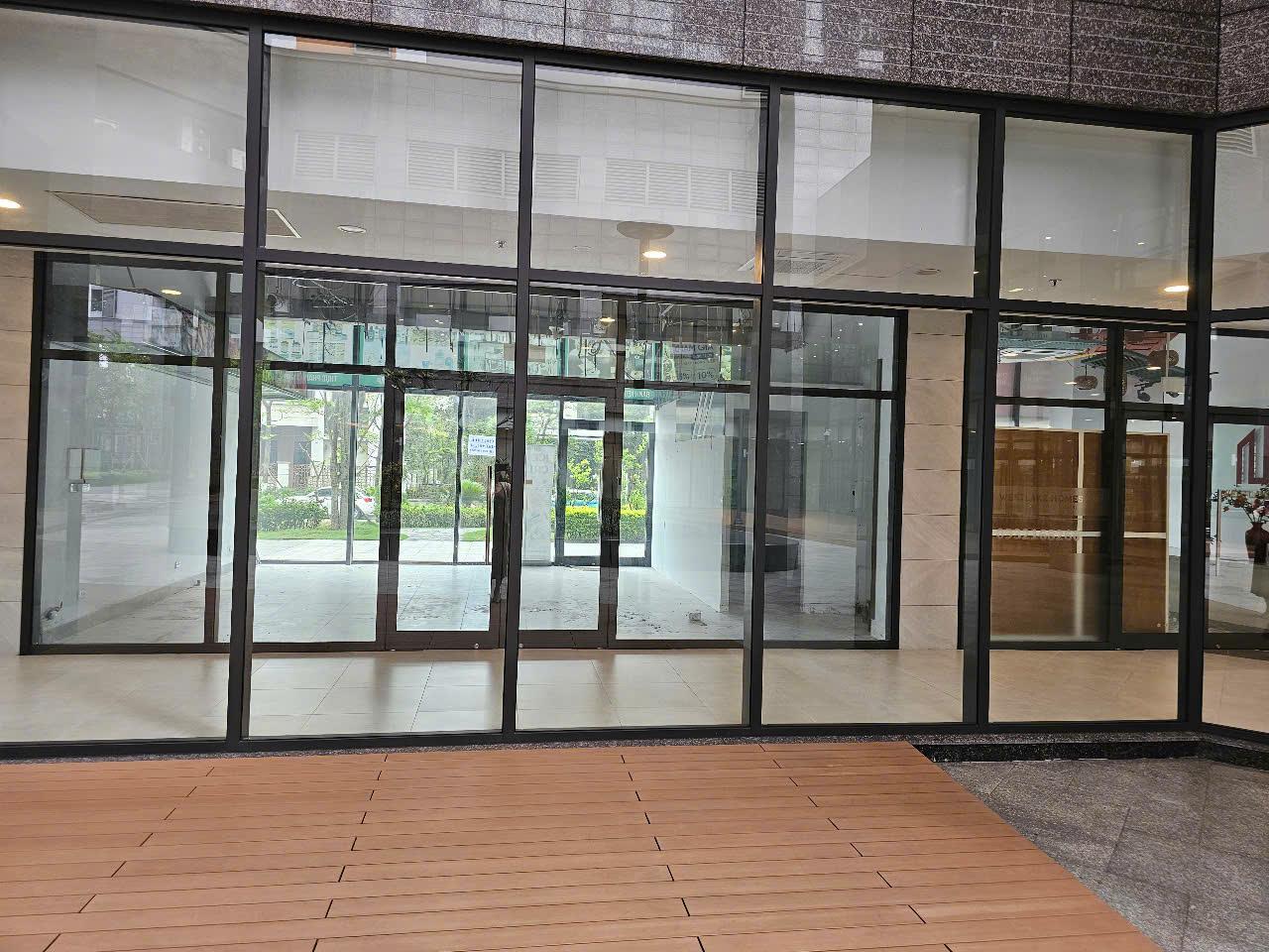 Bán nhanh  shop đế thương mai chung cư Starlake Tây Hồ Tây H9 Starlake, bắc từ Liêm, Hà Nội. Giá - Ảnh 1