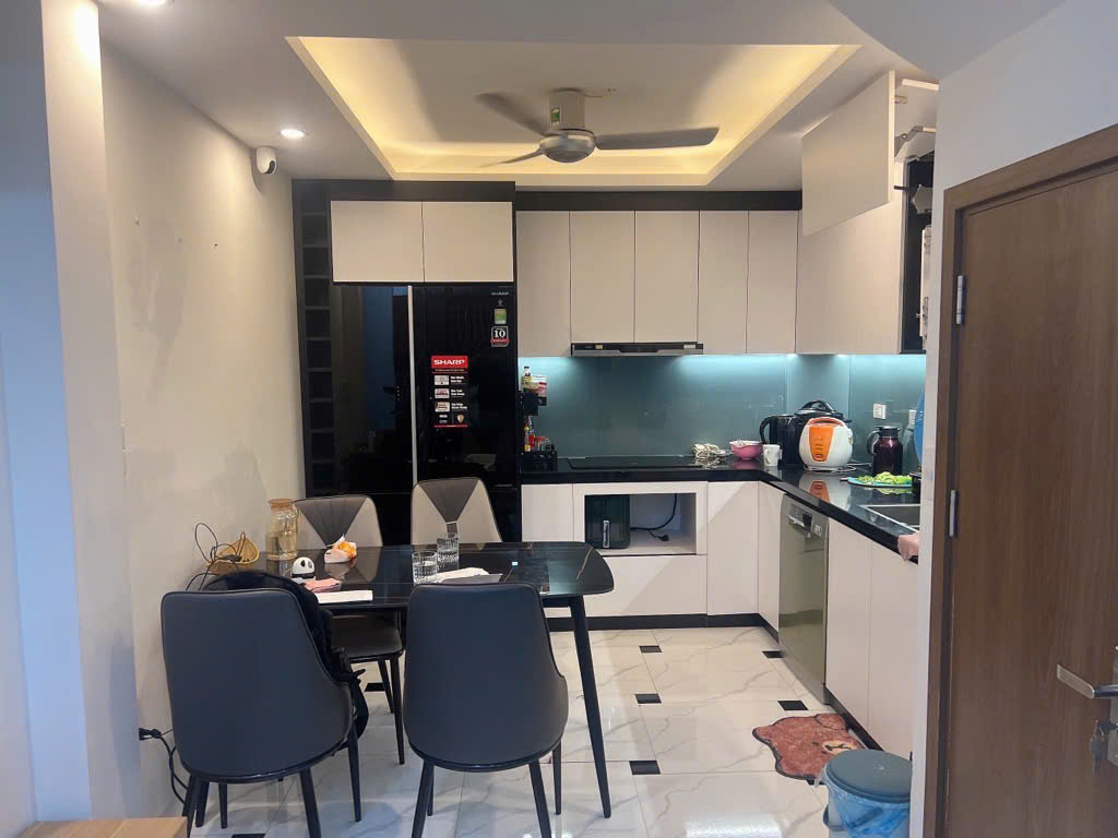 Bán nhà Phùng Hưng, Hà Đông - 49m -Nhà dân xây -Full nội thất 5,8 tỷ - Ảnh 1