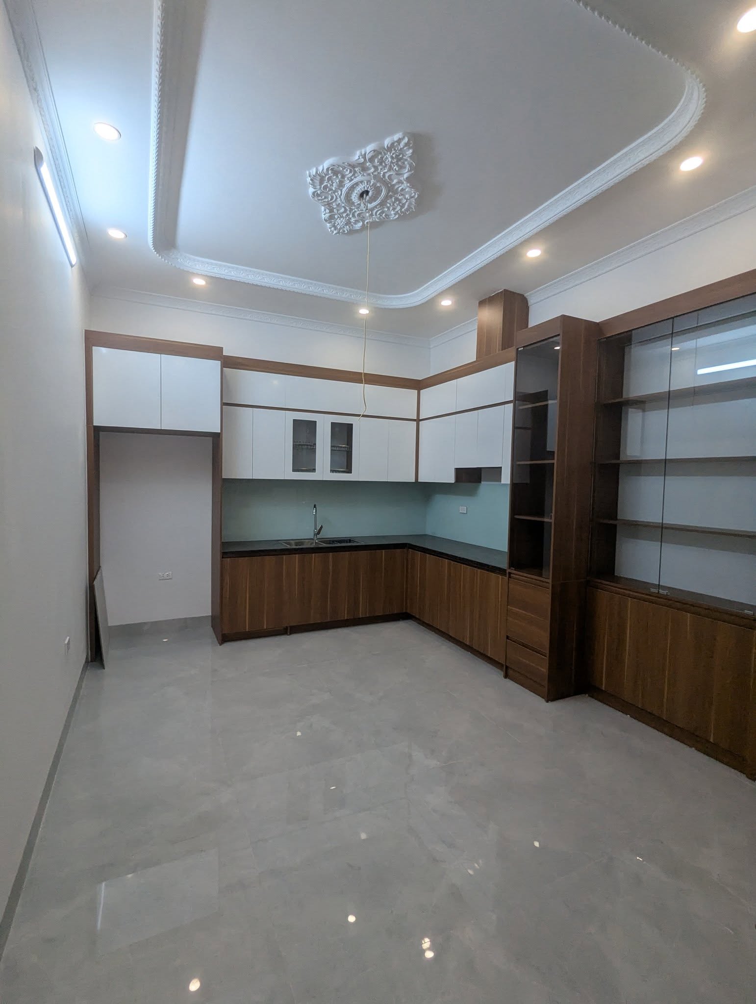 PHÂN LÔ VIP BA ĐÌNH - VIEW ĐẸP THOÁNG RỘNG - OTO ĐỖ NGÀY ĐÊM- THANG MÁY KÍNH SANG TRỌNG HIỆN ĐẠI. - Ảnh 5