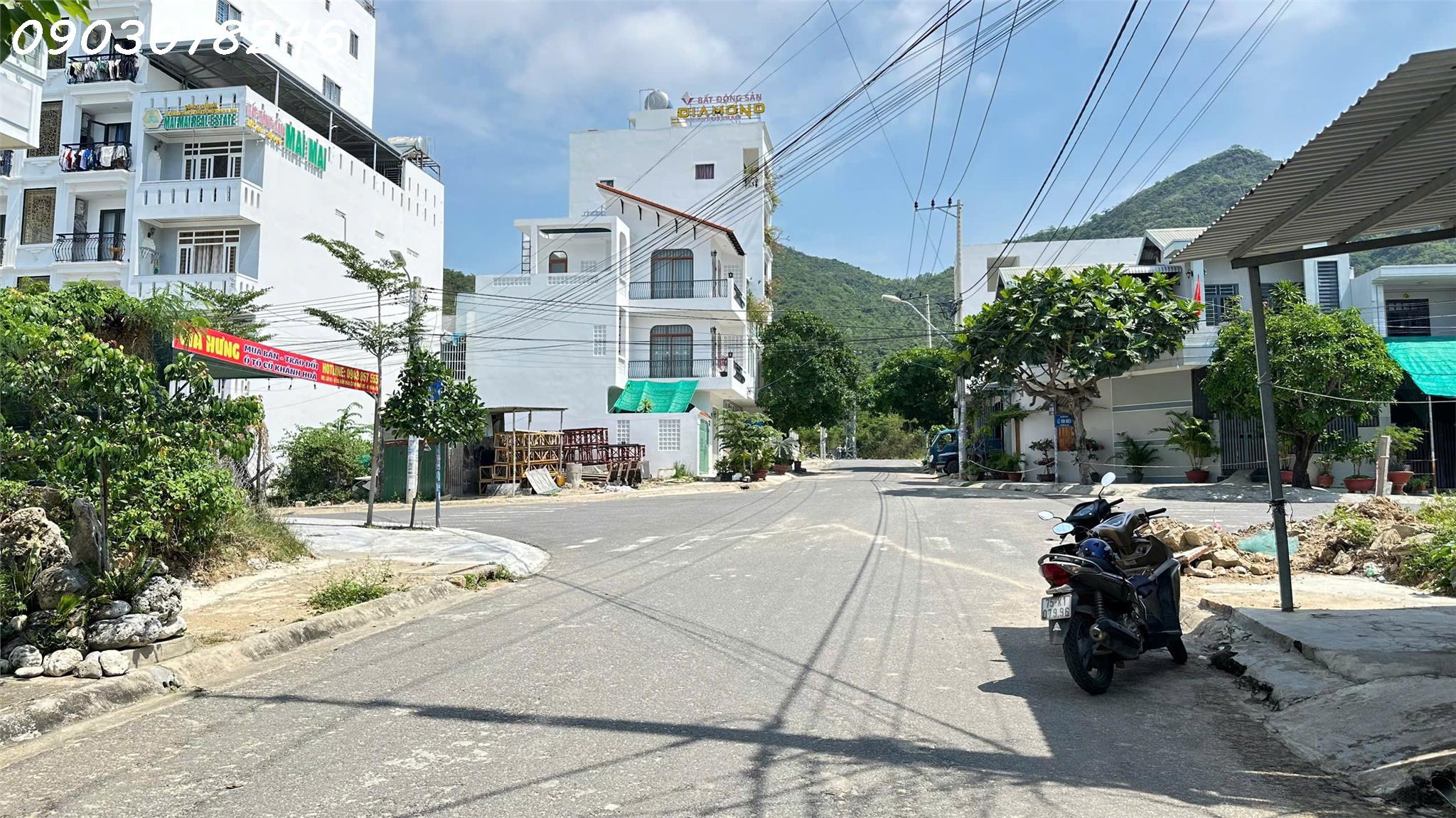 Cần bán 2 lô đất liền kề tặng 2 căn nhà tại Vĩnh Hòa - Ảnh chính