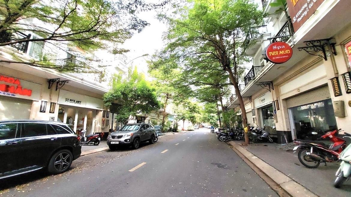 MẶT TIỀN - CITYLAND CENTER HILLS  GÒ VẤP -5 TẦNG - 90M2 (5x18) VUÔNG A4 GIÁ HẠT DẺ - 18.3 Tỷ- KHU - Ảnh chính