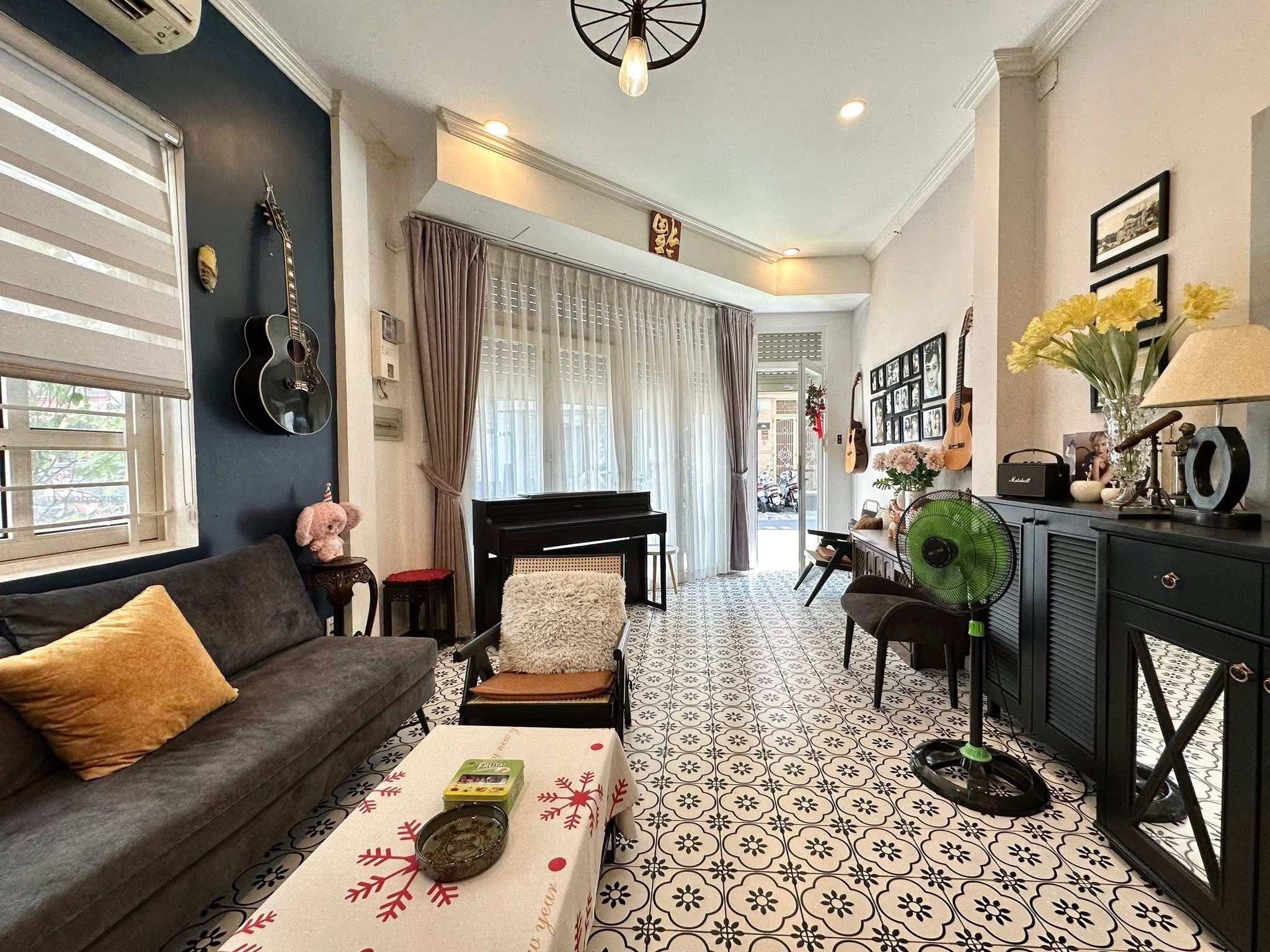 MẶT TIỀN HOA LAN, P2, PHÚ NHUẬN - LÔ GÓC 2 MẶT TIỀN VIP - 4 TẦNG - 32.5 TỶ - Ảnh 4