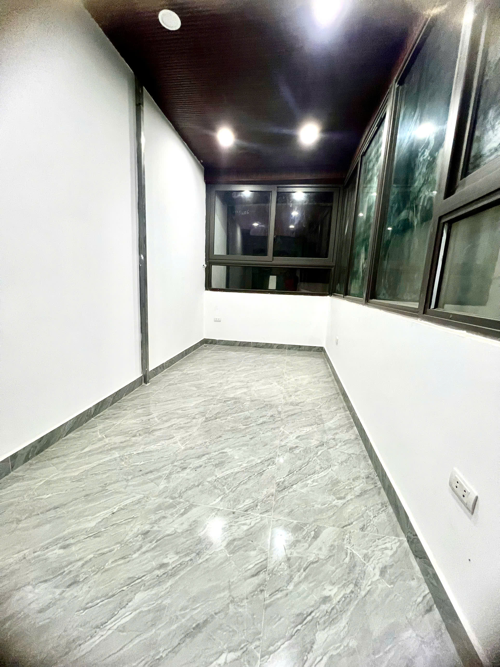 BÁN MẶT PHỐ VIP THỤY KHUÊ TÂY HỒ VỈA HÈ RỘNG KINH DOANH ĐỈNH 38M2 x4T CHỈ 16,6 TỶ - Ảnh 1