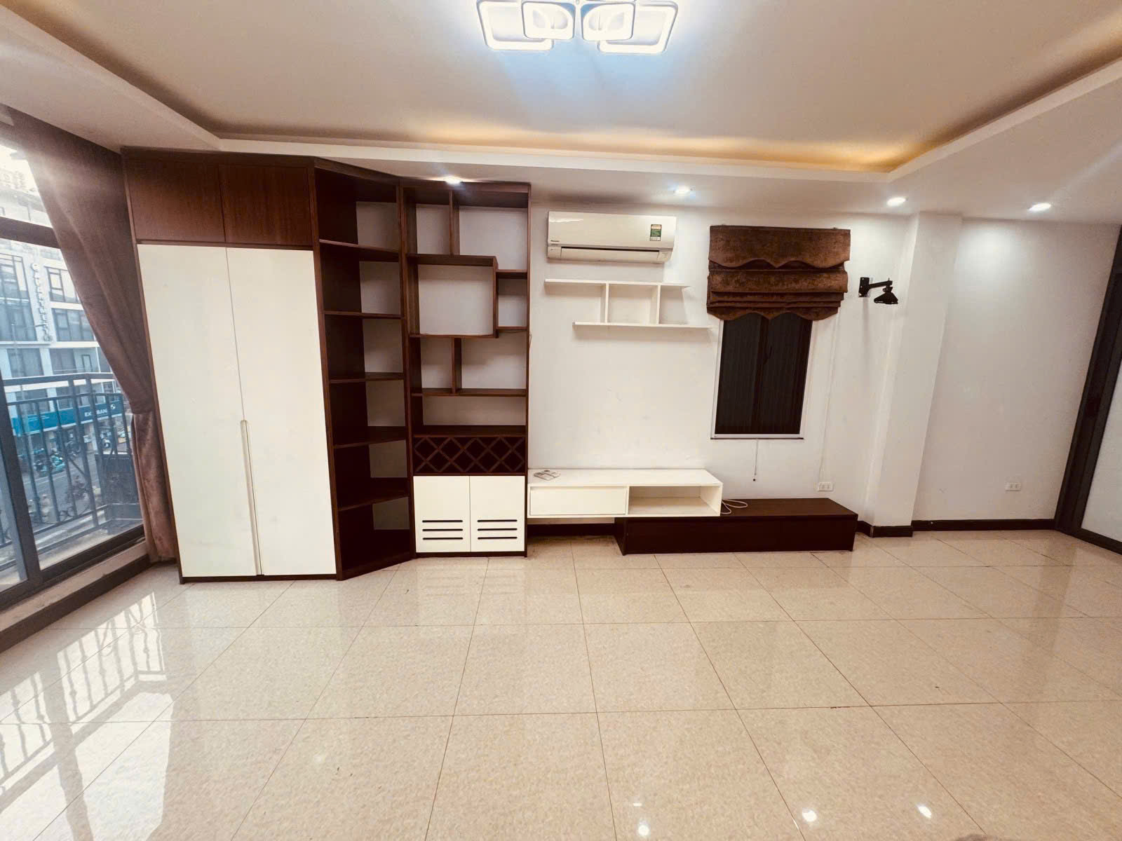 BÁN MẶT PHỐ NGHI TÀM TÂY HỒ LÔ GÓC KINH DOANH ĐỈNH 7 TẦNG THANG MÁY CHỈ 19.5 TỶ - Ảnh 2