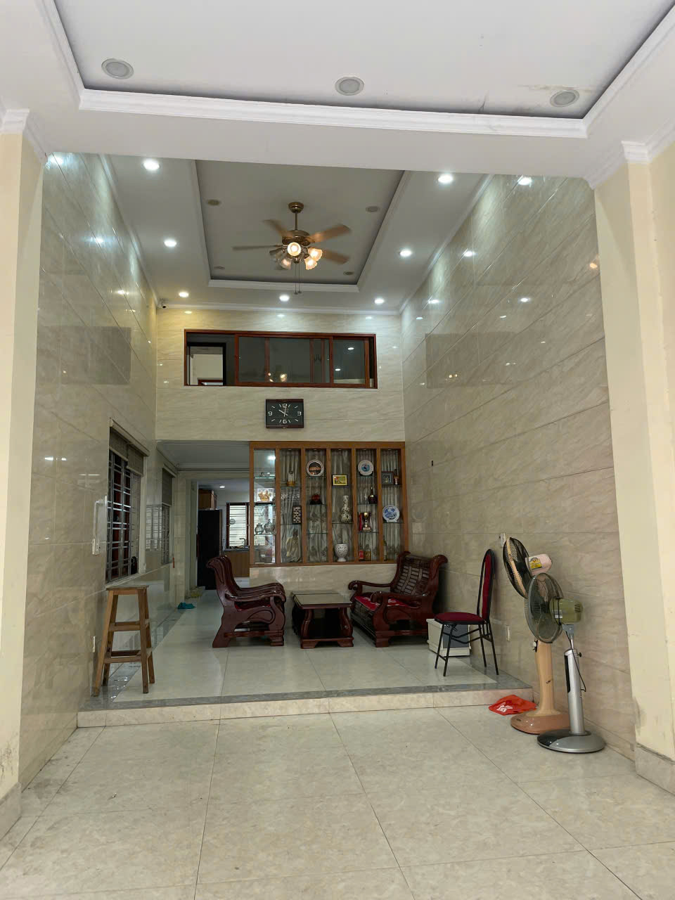 Bán nhà Nguyễn Bỉnh Khiêm gần Đại Học Y, 80m 2.5 tầng, ngõ 6m, Giá 5.2 tỉ - Ảnh 2