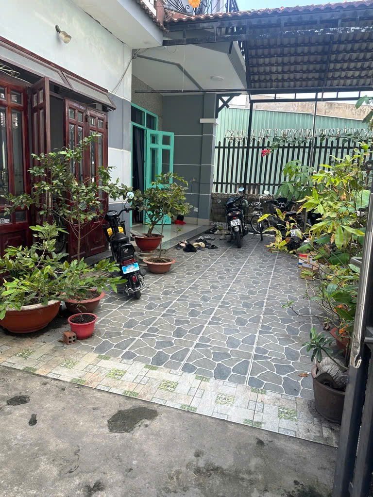 💥NHÀ ĐẸP - HẺM XE HƠI - GẦN CHỢ CÂY SỘP - CHỈ CÒN 5.5 TỶ  DT: 94.4m2  2 tầng  4PN  3WC - Ảnh chính