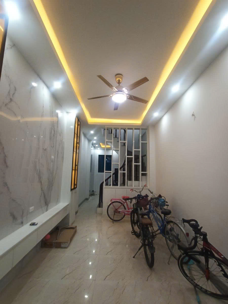 BÁN NHÀ ĐẸP 5 TẦNG VŨ TÔNG PHAN, NGÕ NÔNG, GẦN PHỐ Ô TÔ GIÁ 9,4 TỶ - Ảnh 1