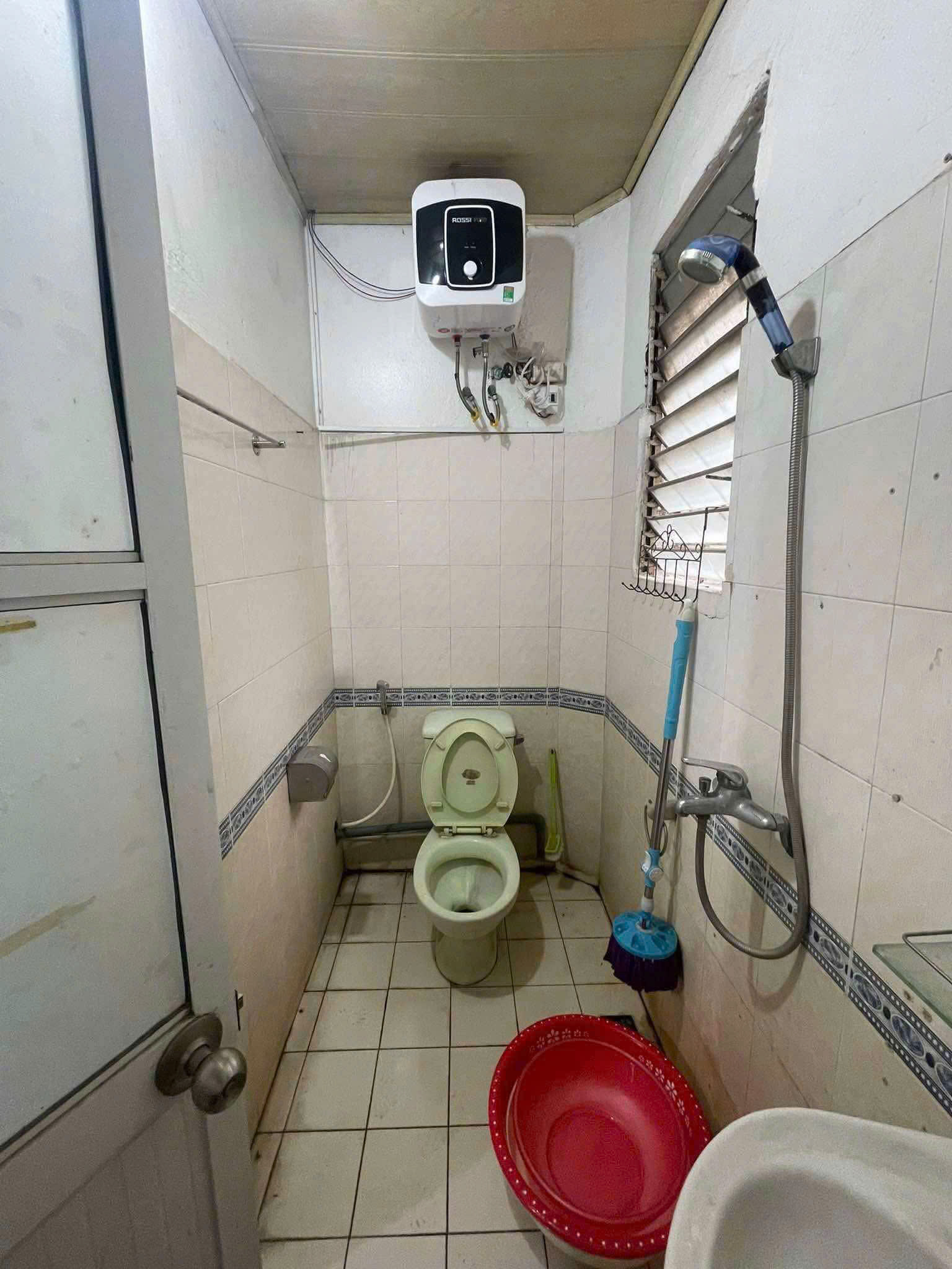 " GÓC NHƯỢNG PHÒNG KHÉP KÍN TẦNG 3 TẠI  Đống Đa, Hà Nội - Ảnh 2