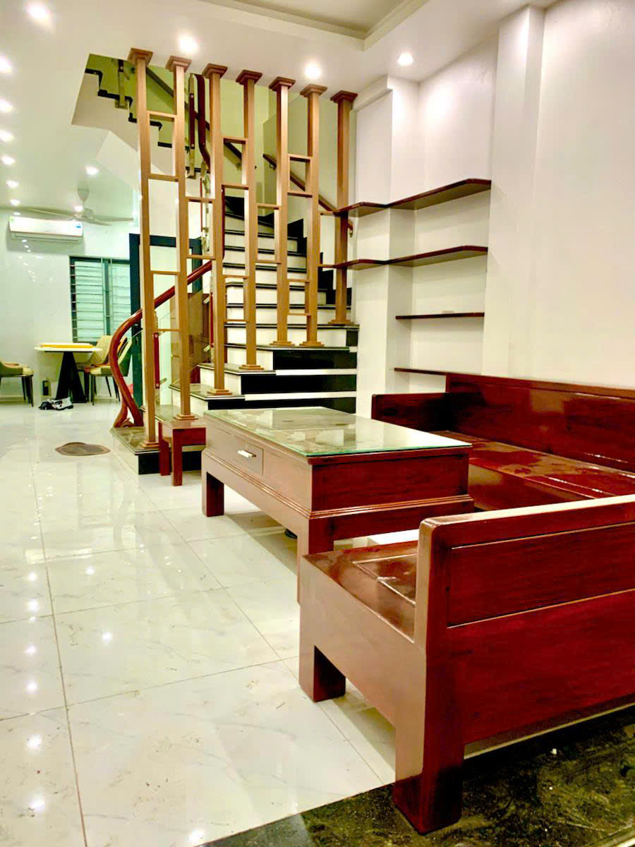 BÁN NHÀ ĐẸP 5 TẦNG, KHƯƠNG TRUNG, Ở NGAY, GẦN PHỐ, CÁCH Ô TÔ 5M GIÁ 10,35 TỶ. - Ảnh 1