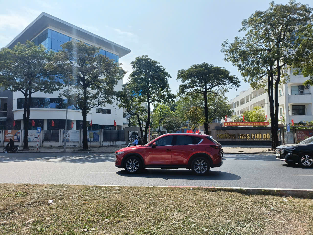 Đất PL Lê Quang Đạo 142m2-MT12.5m, vỉa hè KD, 2ôtô tránh, giá 41.tỷ 8 - Ảnh 1
